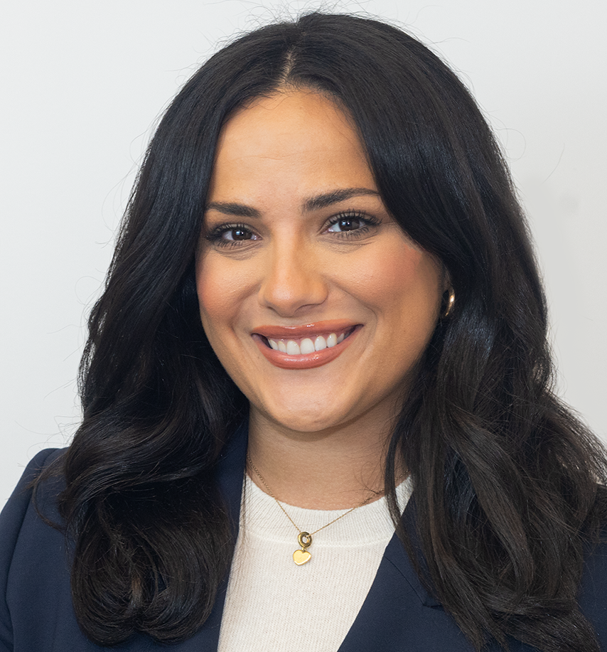 Danna -Best Portrait and Headshot